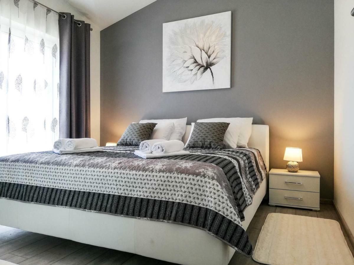 Apartment Sara Kaštela Exteriér fotografie